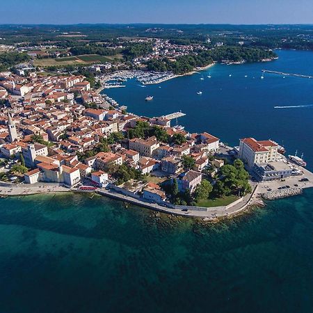 Gorgeous Apartment In Porec With Kitchen Eksteriør bilde